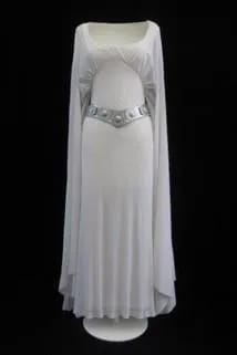 Preparation of the mannequin for Leighton House costume