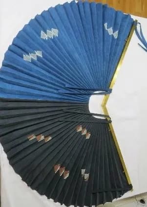 Peter Collingwood hanging in situ before treatment