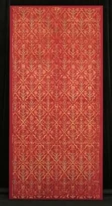 1880s velvet day dress at The Fan Museum