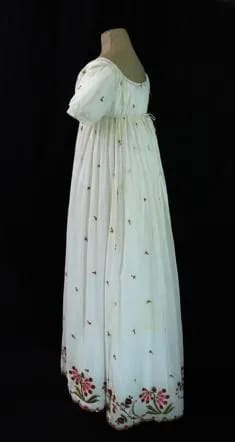 Abakanowicz Helena during conservation 1